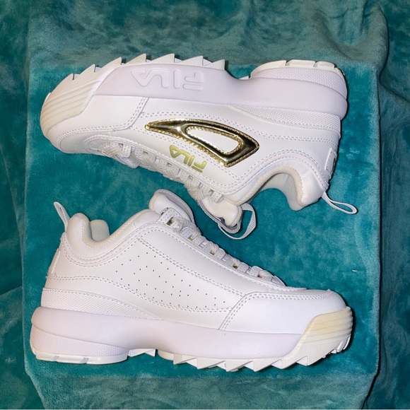 Fila Sneaker! - Picture 5 of 10